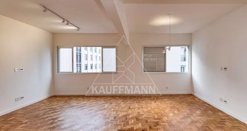 Apartamento à Venda no Jardim Paulista - 2 Dormitórios (1 Suíte), 1 Vaga, 109m² A.U.
