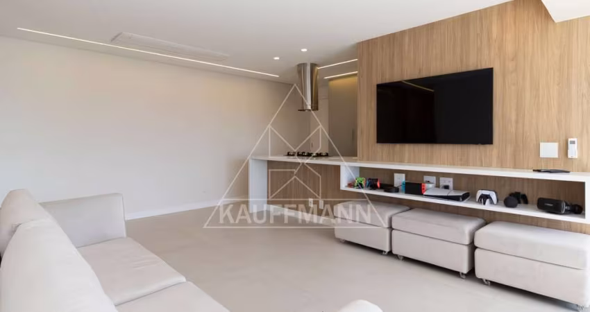 Apartamento à Venda na Vila Romana  3 Suítes, 2 Vagas, 104m² A.U.