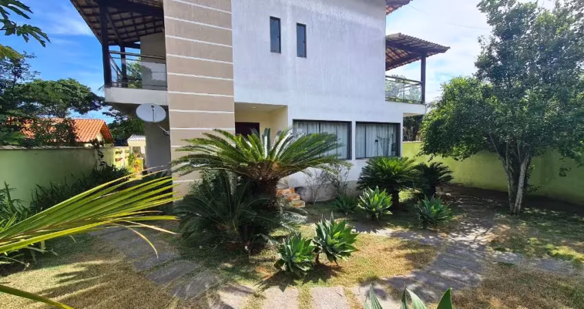 Casa independente – 192m² – 3 Quartos / 4 Banheiro ID: 10523/9