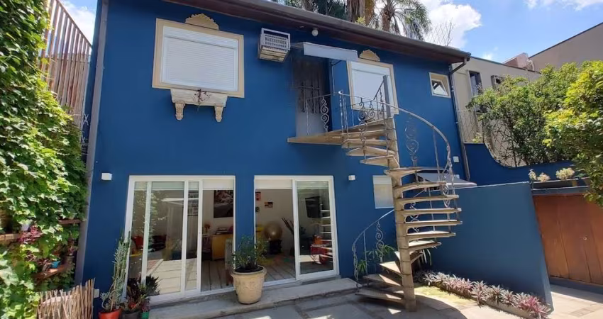 Casa com 3 quartos à venda na Rua Manduri, --, Jardim Paulistano, São Paulo