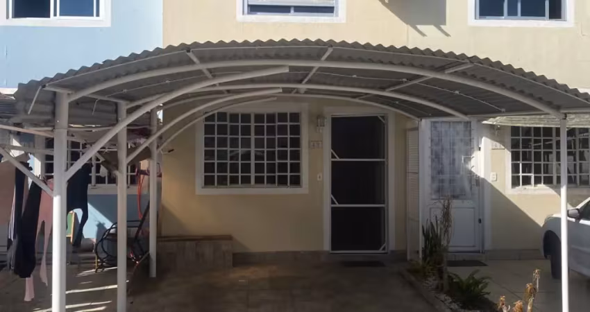 Sobrado semi mobiliado no parque oásis em frente o mercado vantajao