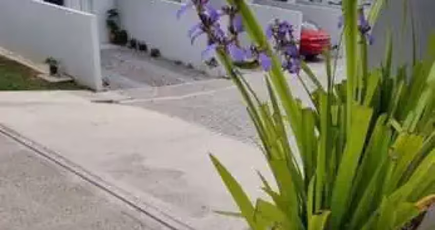 Sobrado para venda em itajaí, espinheiros, 2 dormitórios, 2 banheiros, 1 vaga