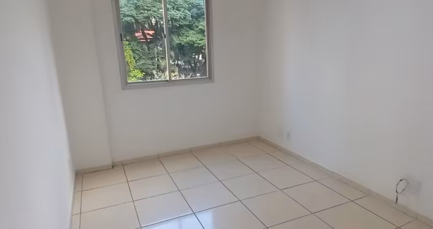 Aluga-se Apartamento 02 dormitórios Bela Vista com vaga