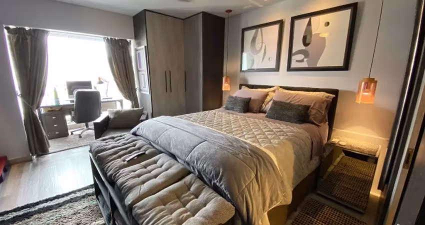 Vende-se cobertura duplex mobiliada no bela vista com sala para dois ambientes com varanda e 01 vaga