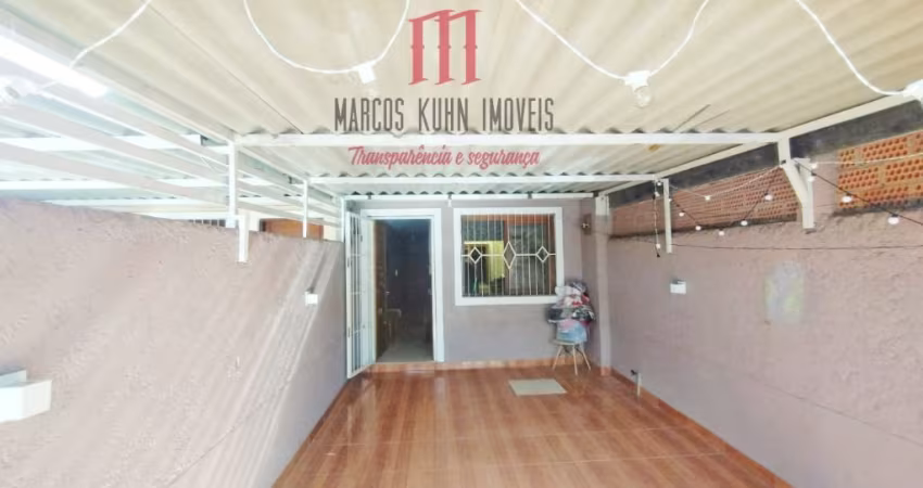 Casa próximo ao centro de Alvorada RS