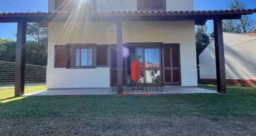 Casa com 3 dormitórios à venda, 120 m² por R$ 450.000 - Rondinha Nova - Arroio do Sal/RS