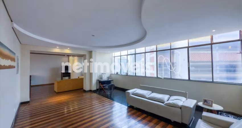 Cobertura à venda no Centro com 6 dormitórios e 326 m² de área útil