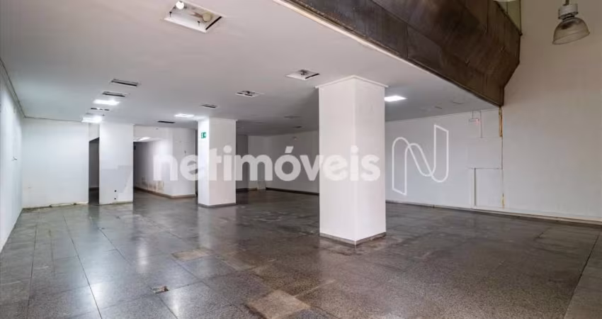 Loja à venda para locação no Centro com 550m² de área útil disponível