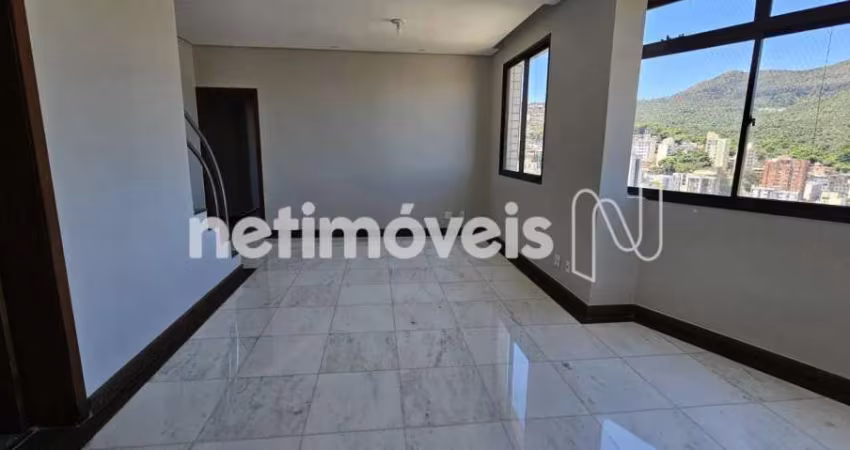 Cobertura para Aluguel com 4 Dormitórios no Bairro Serra e 230 m² de Área Útil