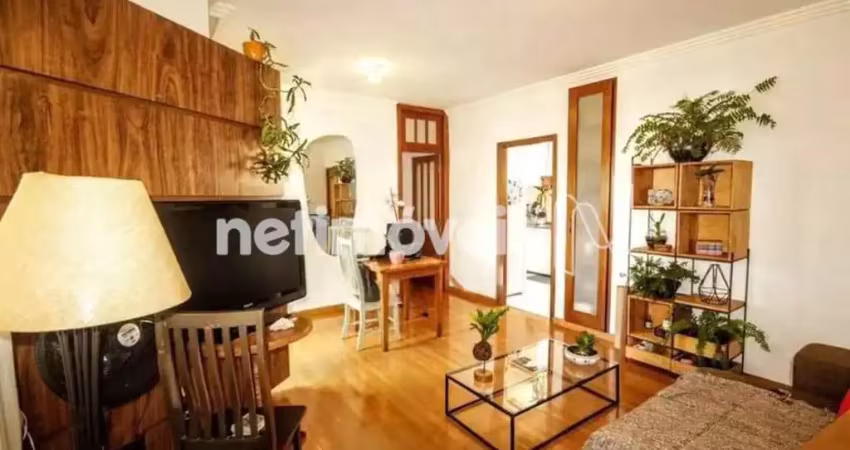 Apartamento à venda no bairro Luxemburgo com 92 m² e 3 dormitórios/quartos.