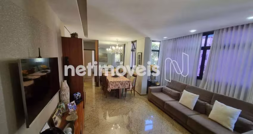 Apartamento à venda no bairro Serra com 100 m² e 3 dormitórios/quartos disponíveis.