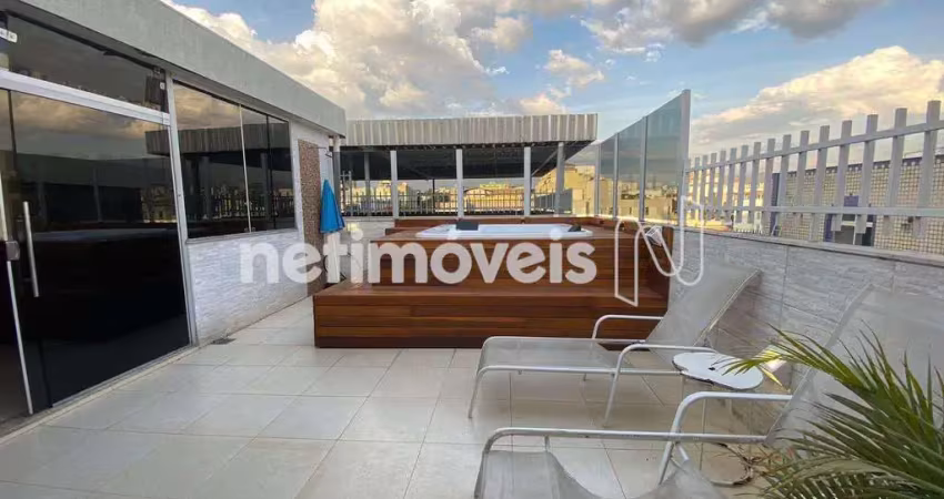 Cobertura à venda no bairro Padre Eustáquio com 186m² e 4 dormitórios/quartos.