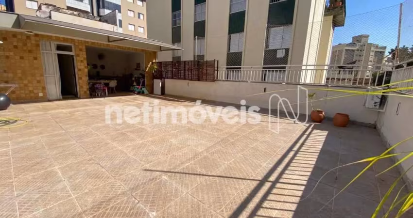 Apartamento cobertura à venda no bairro Santo Antônio com 360 m² e 4 dormitórios/quartos.