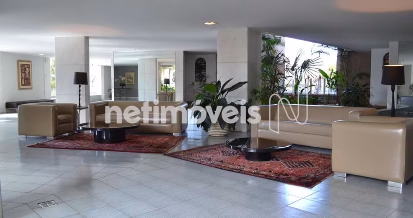 Apartamento para Aluguel no Bairro Vila Paris com 4 Dormitórios e 170 m² de Área Útil