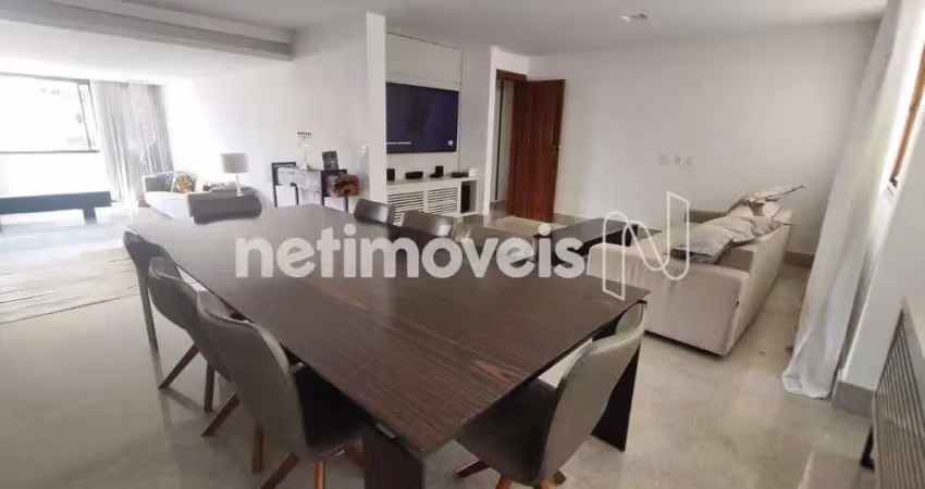 Apartamento à venda no bairro Funcionários com 204 m² e 4 dormitórios/quartos