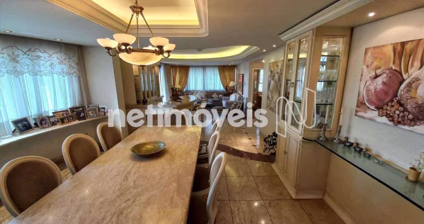 Apartamento à venda no bairro Funcionários com 238 m² e 4 dormitórios/quartos