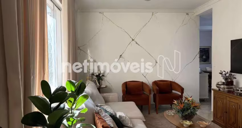 Apartamento cobertura à venda no bairro Luxemburgo com 180 m² e 3 dormitórios/quartos.