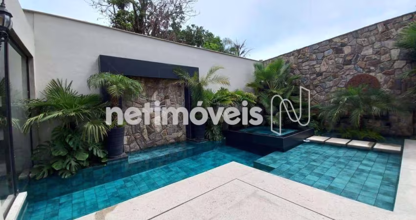 Casa residencial à venda no bairro Belvedere com 600 m² e 5 dormitórios/quartos.