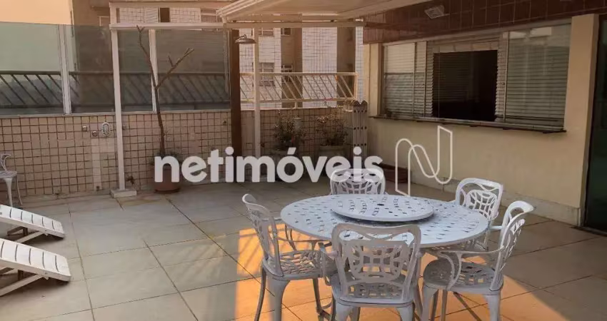 Cobertura à venda no bairro Buritis com 200 m² e 5 dormitórios/quartos disponíveis