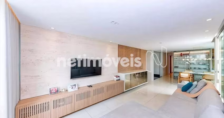 Apartamento à venda no bairro Barroca com 300 m² e 4 dormitórios/quartos disponíveis.