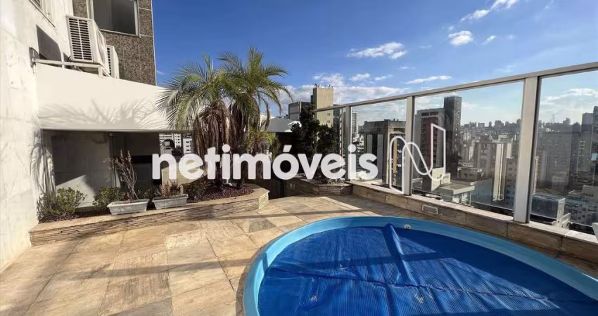 Cobertura à venda com 4 dormitórios no bairro São Pedro, área útil de 304 m².