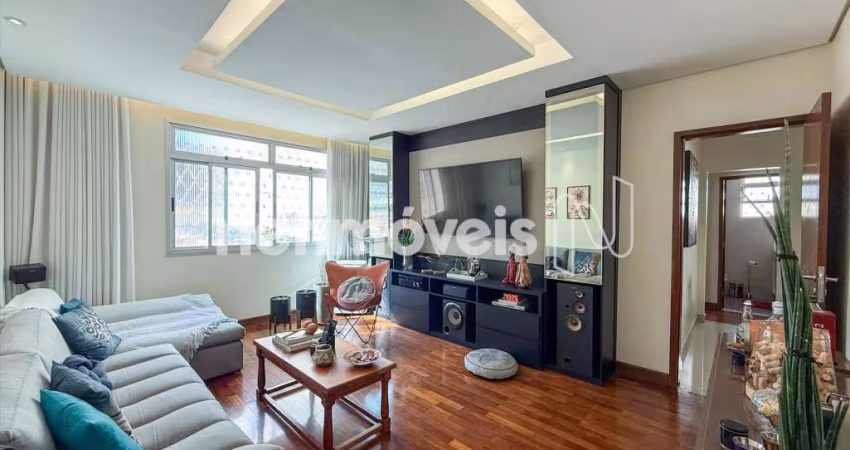 Apartamento à venda no bairro Prado com 110m² e 2 dormitórios/quartos.