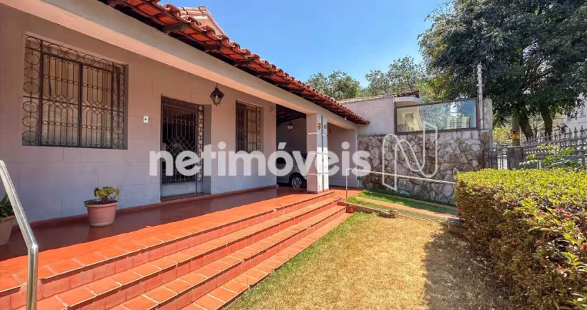 Casa residencial à venda no bairro Prado com 4 dormitórios e 468 m² de área útil