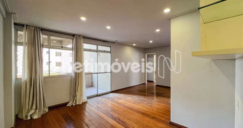 Apartamento à venda no bairro Sagrada Família com 3 dormitórios/quartos e 96 m².