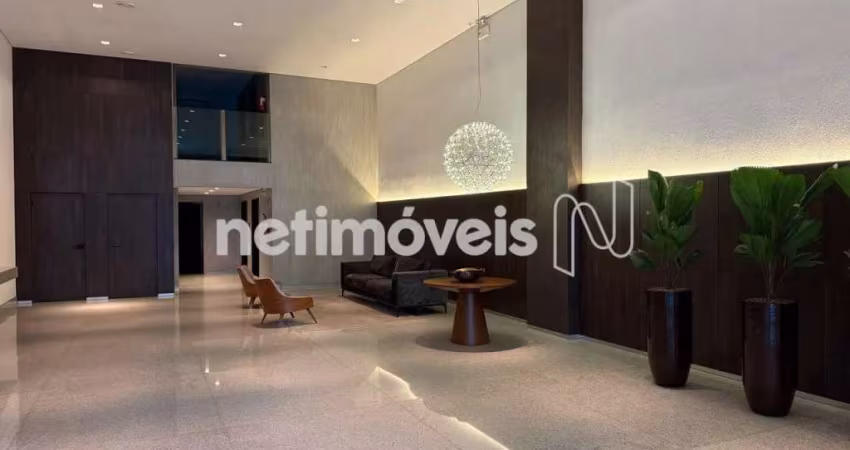 Cobertura à venda no bairro Lourdes com 226m² e 4 dormitórios/quartos disponíveis