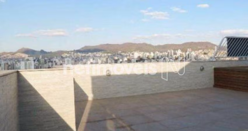 Cobertura à venda no bairro Gutierrez com 4 dormitórios e 320 m² de área útil.