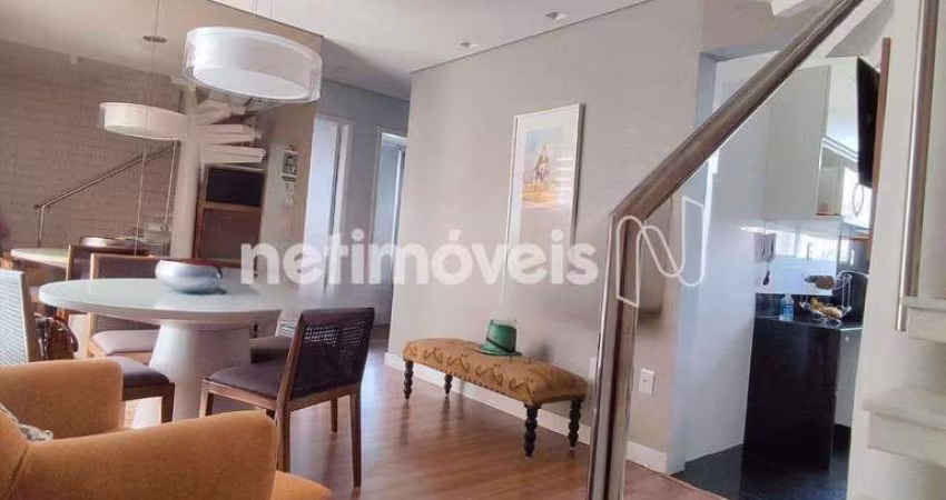 Cobertura à venda com 3 dormitórios no bairro Santa Efigênia, área de 153m²