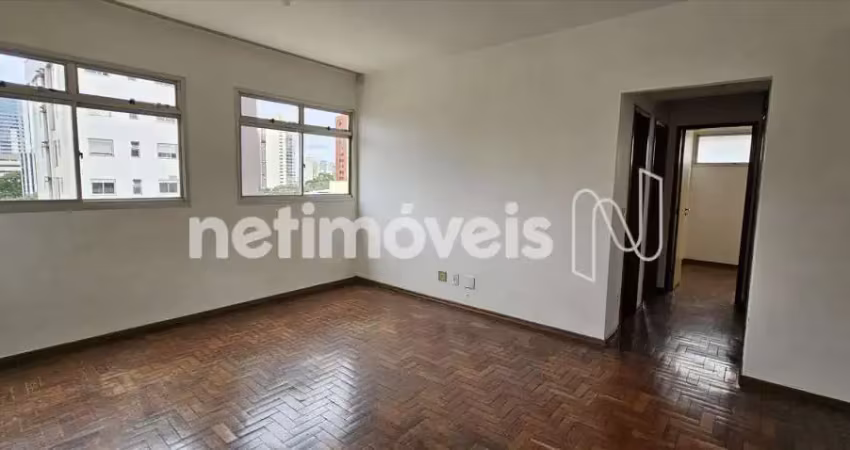 Apartamento à venda no bairro Funcionários com 95 m² e 3 dormitórios/quartos disponíveis.