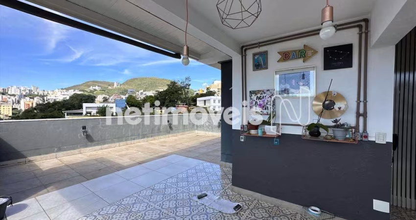 Cobertura à venda no bairro Buritis com 177m² e 4 dormitórios/quartos disponíveis
