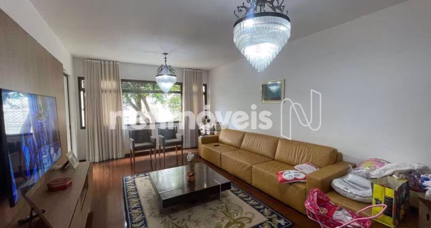 Apartamento à venda no bairro Funcionários com 4 dormitórios/quartos e 466 m².