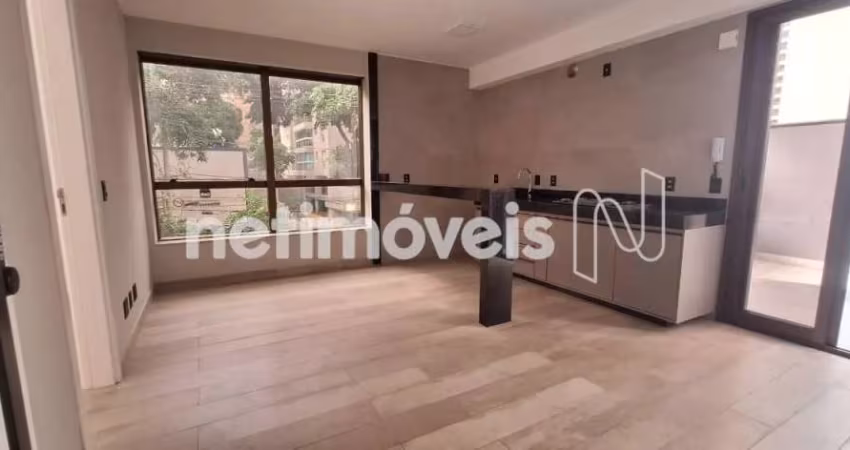 Apartamento à venda em Lourdes, 1 dormitório e 127 m² de área útil disponível.