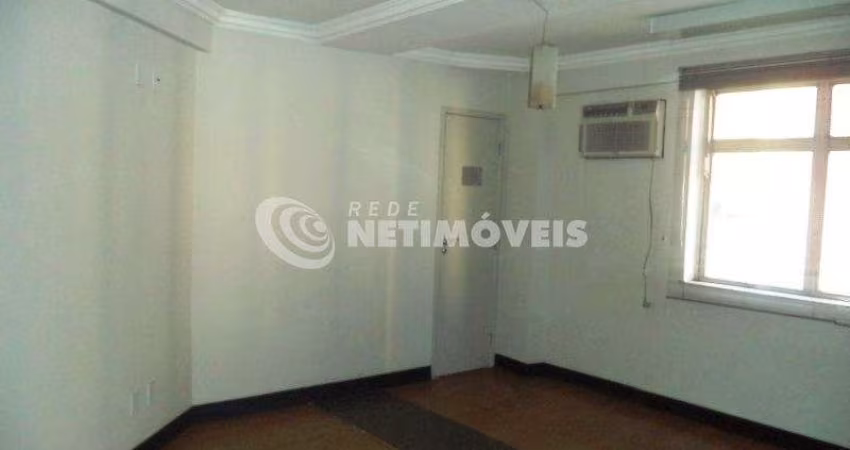 Escritório à venda no bairro Savassi com 87 m² em excelente localização.