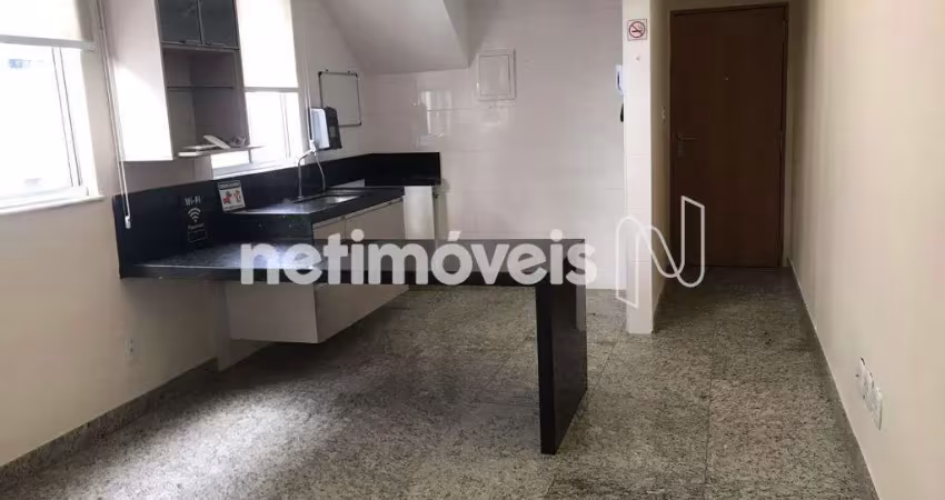 Apartamento cobertura à venda no bairro Serra com 110 m² e 2 dormitórios/quartos.