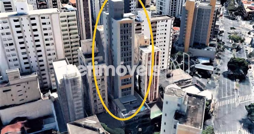 Apartamento à venda no bairro Lourdes com 1 dormitório e área útil de 35 m²