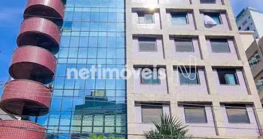 Apartamento à venda no bairro Serra com 151 m² e 4 dormitórios/quartos disponíveis