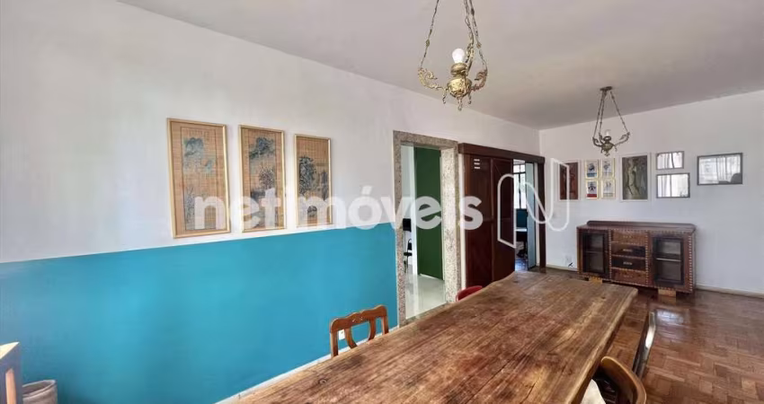 Apartamento à venda no bairro Santo Antônio com 141 m² e 4 dormitórios/quartos disponíveis.