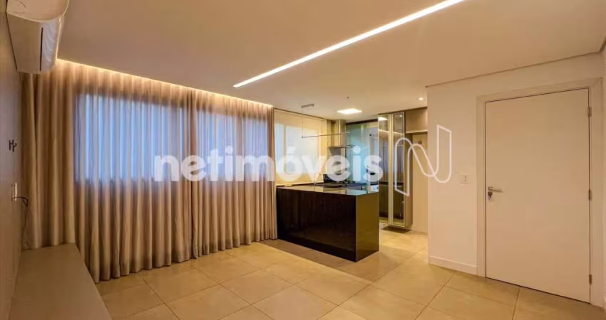 Apartamento à venda na Savassi – 2 dormitórios, 62 m² de área útil.