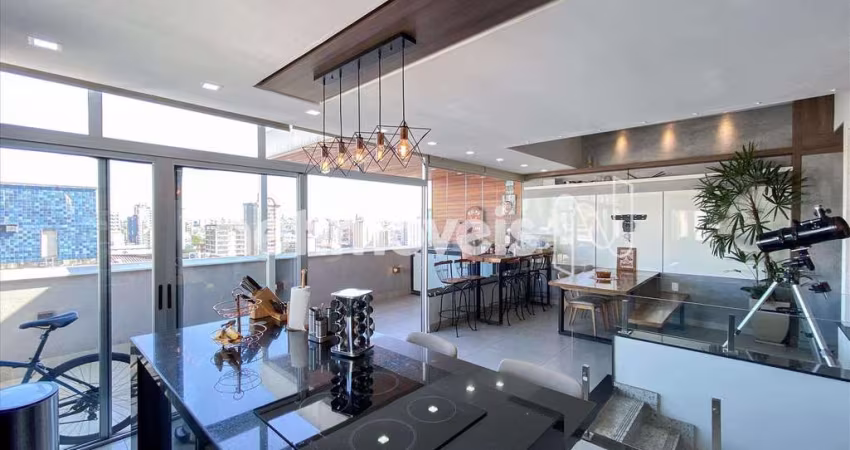 Cobertura à venda no bairro Santo Agostinho com 134 m² e 2 dormitórios/quartos.