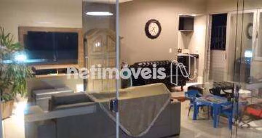 Cobertura de apartamento à venda no bairro Sion com 222 m² e 3 dormitórios.