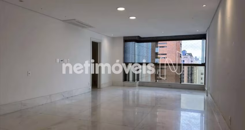 Apartamento à venda no bairro Carmo com 147 m² e 4 dormitórios/quartos disponíveis.