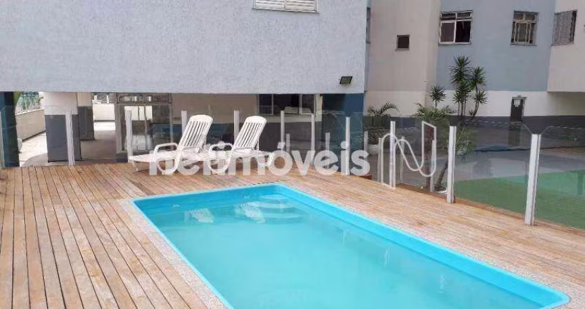 Apartamento à venda no bairro Estoril com 83 m² e 3 dormitórios/quartos disponíveis