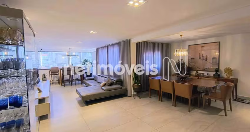 Apartamento à venda no bairro Prado com 4 dormitórios e 142 m² de área útil