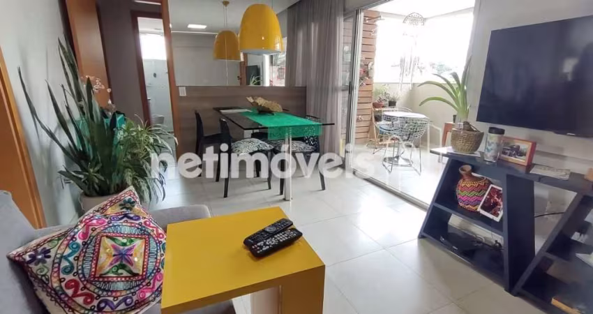 Apartamento à venda no bairro Santo Antônio com 65 m² e 2 dormitórios/quartos disponíveis