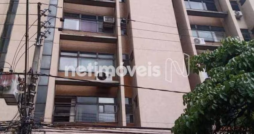Escritório à venda no bairro Santo Antônio com área de 91 m² à sua disposição.