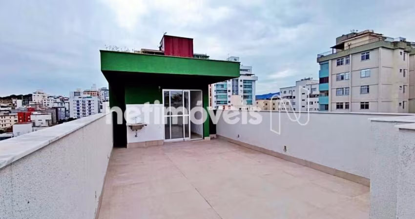 Cobertura à venda no bairro Sagrada Família com 120 m² e 2 dormitórios/quartos.