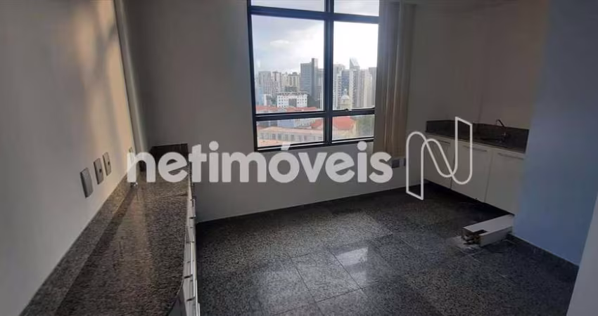 Escritório para Venda no Bairro Savassi com Área Útil de 68 m² - Oportunidade Imperdível!